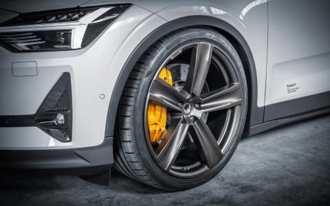 HEICO SPORTIV Polestar 2 mit Sportfahrwerk (1)