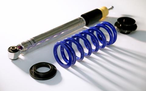 HEICO SPORTIV Sportfahrwerk für Polestar 2 (4) 