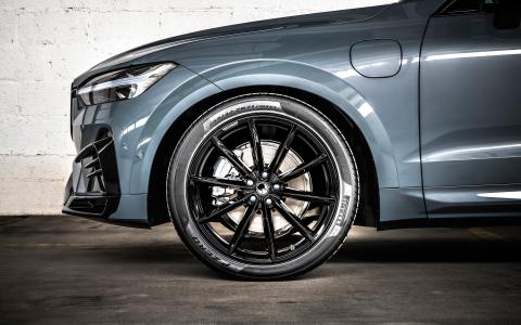 HEICO SPORTIV XC60 (246) - VOLUTION X. 21", Gloss black - Detail (3)