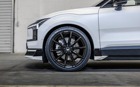 HEICO SPORTIV EX30 (216) Bodykit (08)