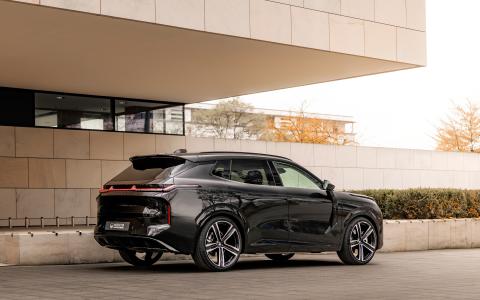 HEICO SPORTIV Lynk & Co 08 (2)