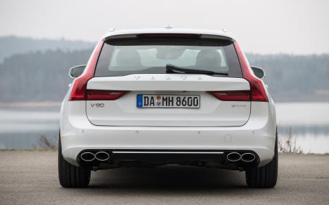 Volvo V90