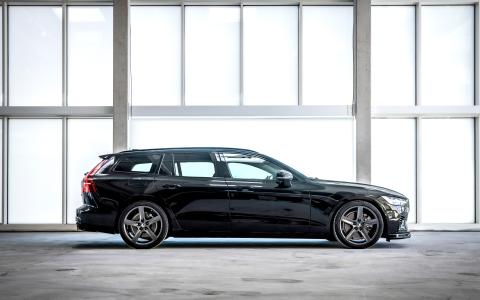 HEICO SPORTIV Volvo V60 mit VOLUTION V. Classic Titan