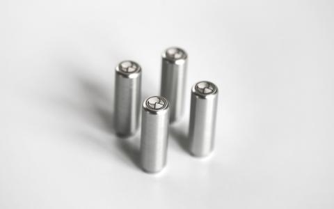 HEICO SPORTIV Aluminium-Doorpinset 4-teilig (2)